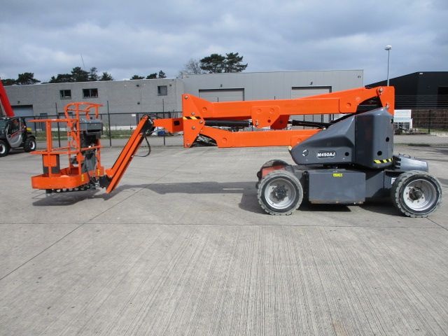 Sold - Articulated Boom Lift
